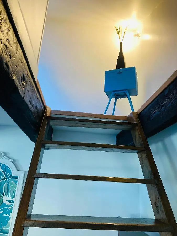 Charmante Petite Maison Renovee Quistinic